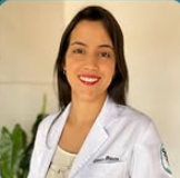 Débora Ribeiro - Fisioterapeuta e Instrutora de Pilates